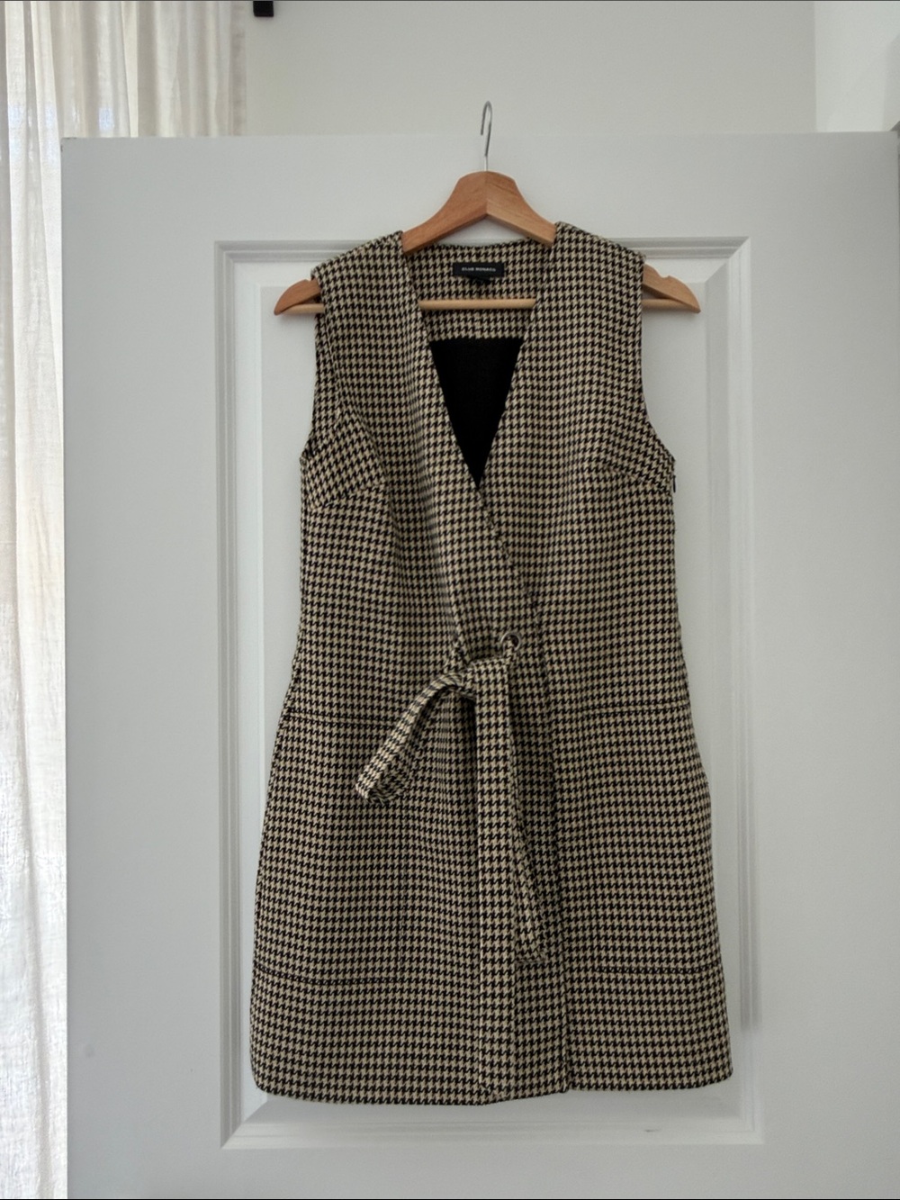 Club Monaco Sleeveless Mini Wrap Dress in Black and Cream Houndstooth